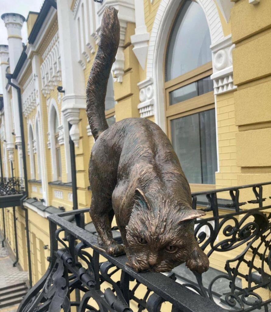НОВАЯ КРАСИВАЯ квартира. Черкассы Экстерьер фото